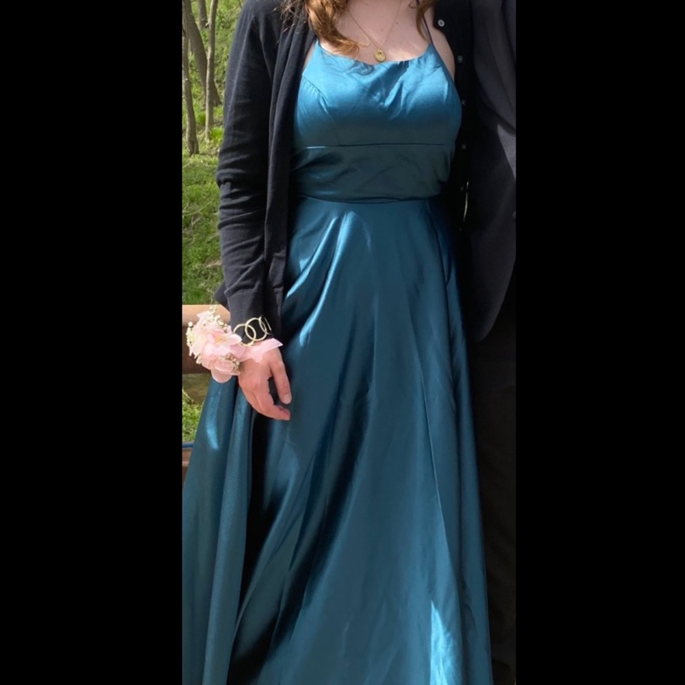 Long peacock green lace up back prom dress